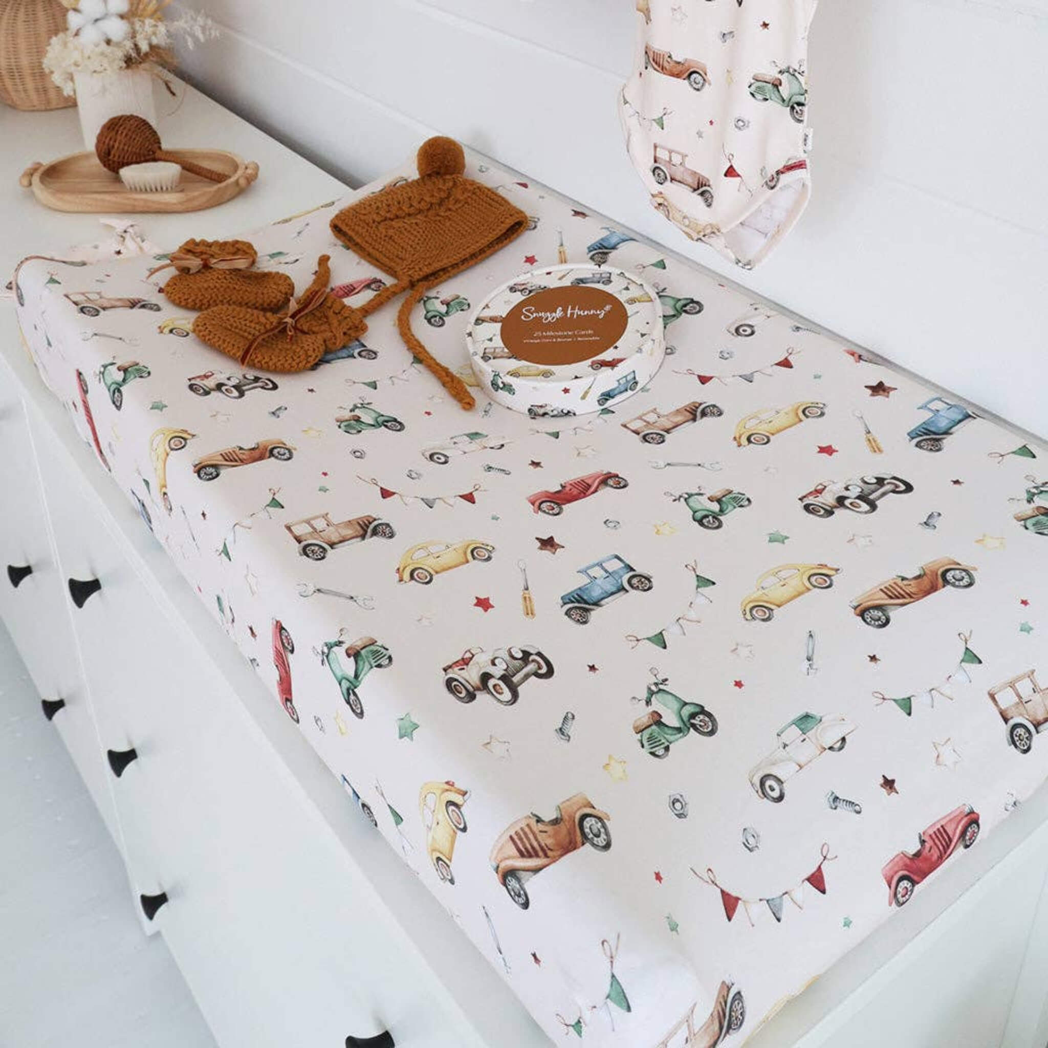Bassinet Sheet / Change Pad Cover Vintage Cars