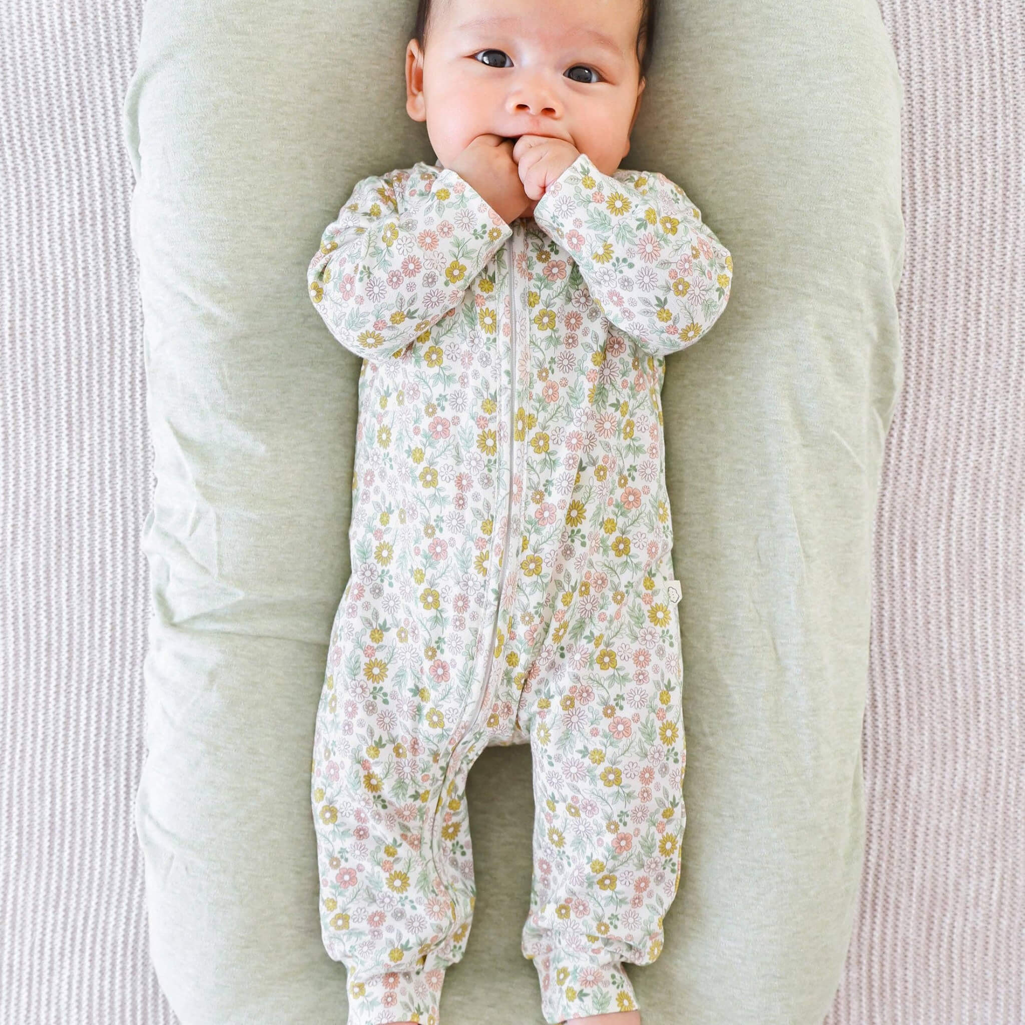 Daisies Organic Cotton Baby Growsuit | Soft Zip Romper