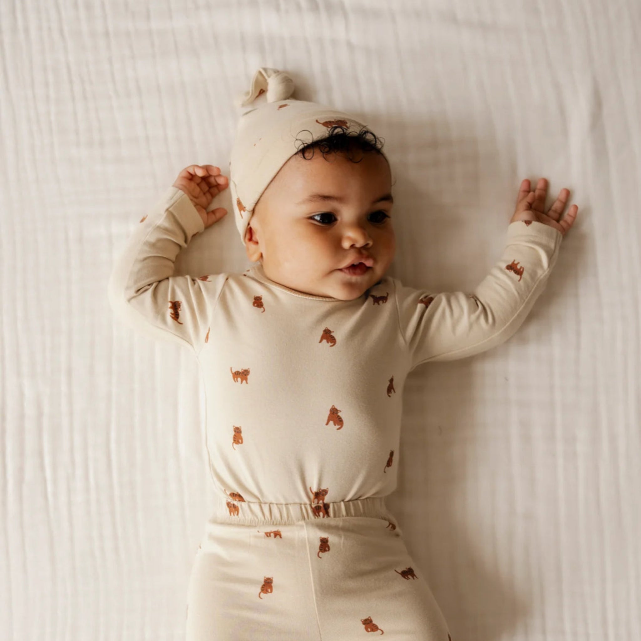 Organic Cotton Long Sleeve Bodysuit- Tommy Tigers-Jamie Kay