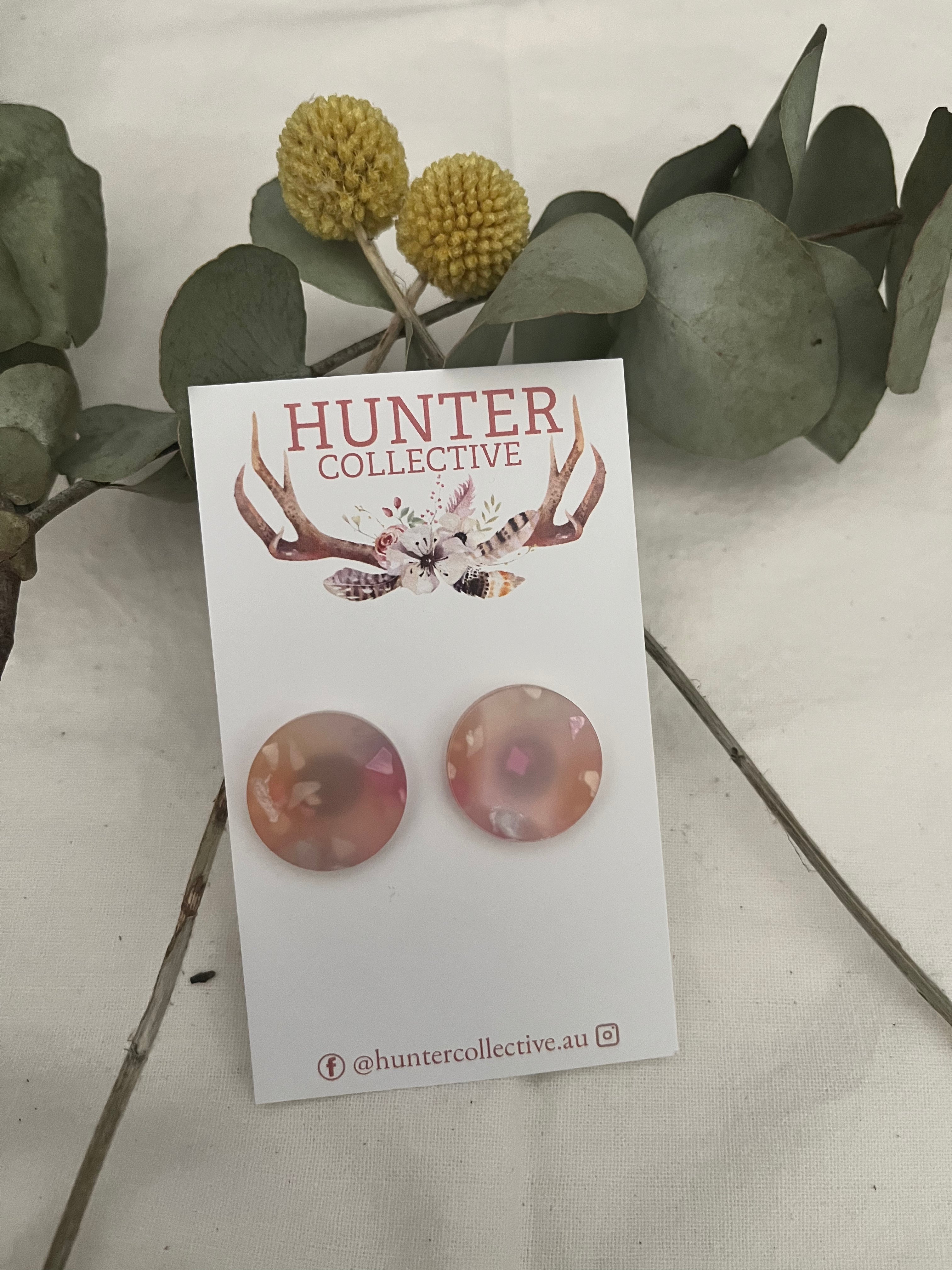 Frangipani stud earrings