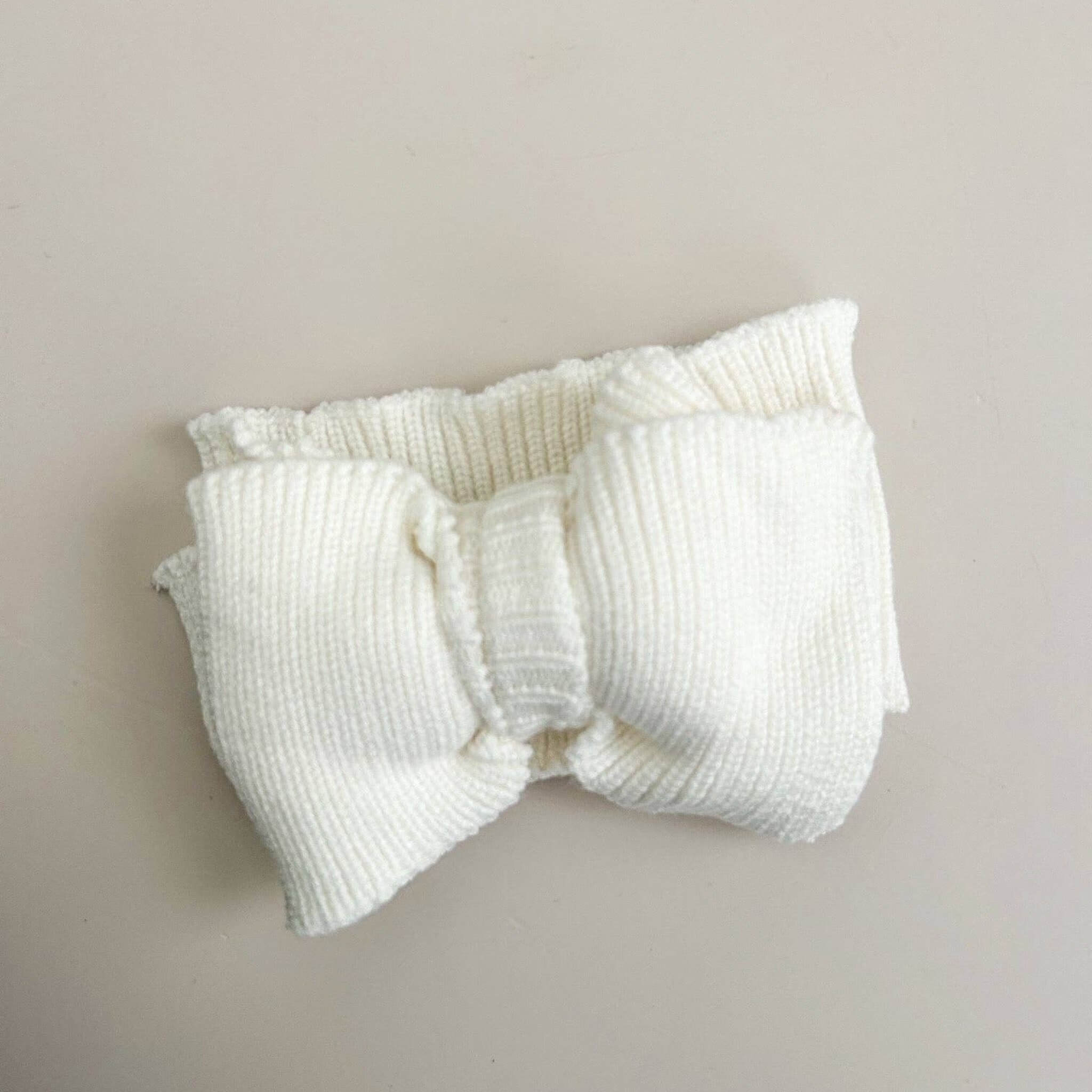 Oversized White Ribbed Knit Bow Headband