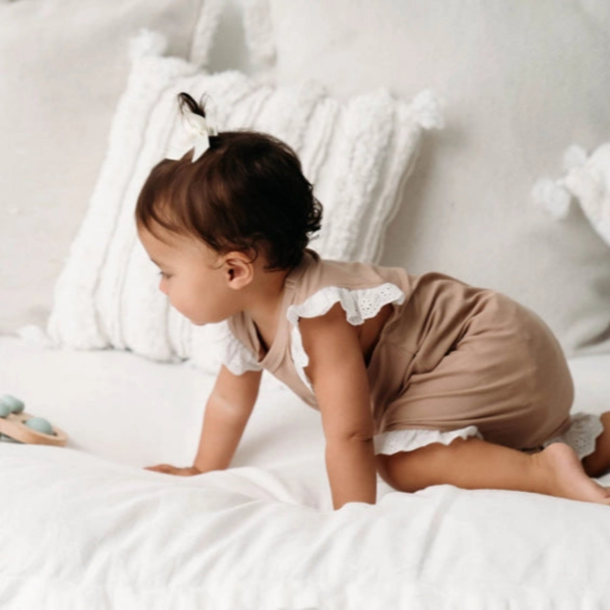 Ribbed Lace Frill Romper Beige | RAI & CO