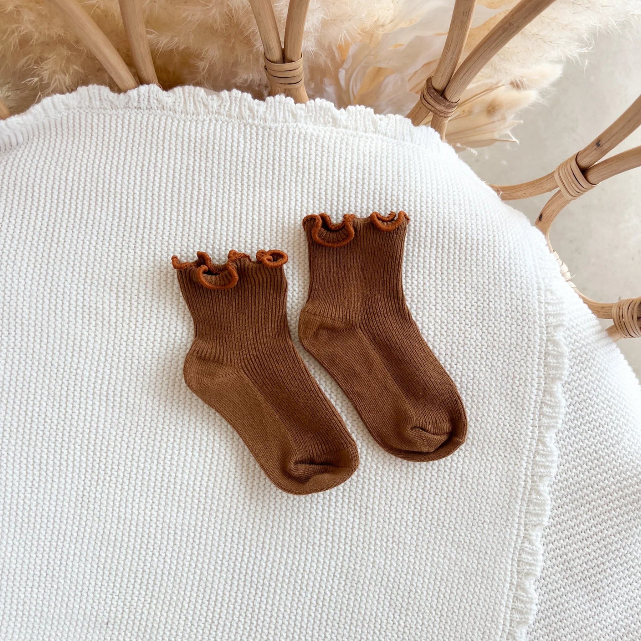 Frill Brown Socks-Blossom and Pear.