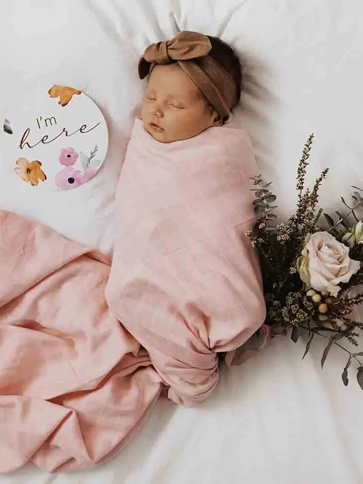 WRAPS & SWADDLES
