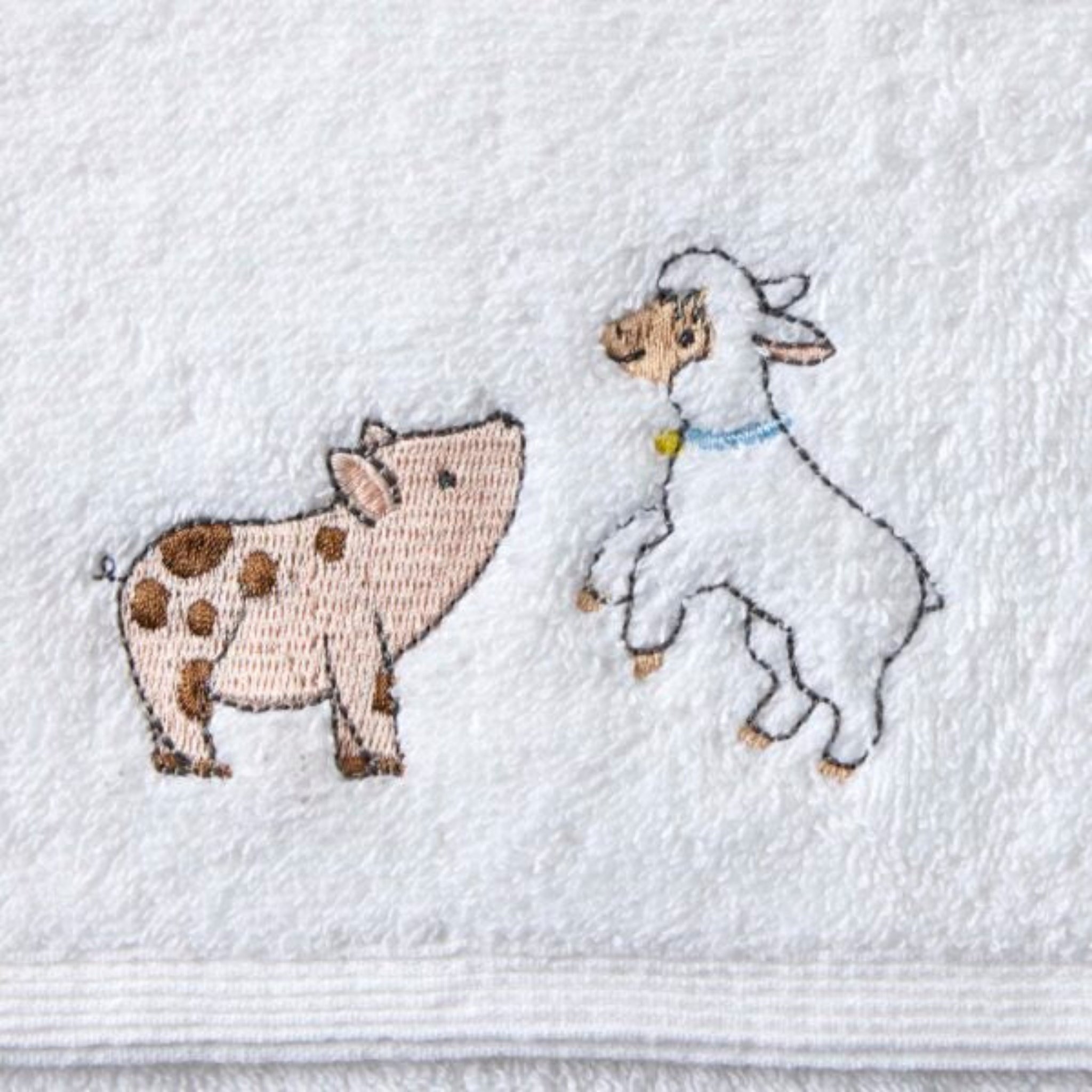 Bath Towel Set Farm Fun