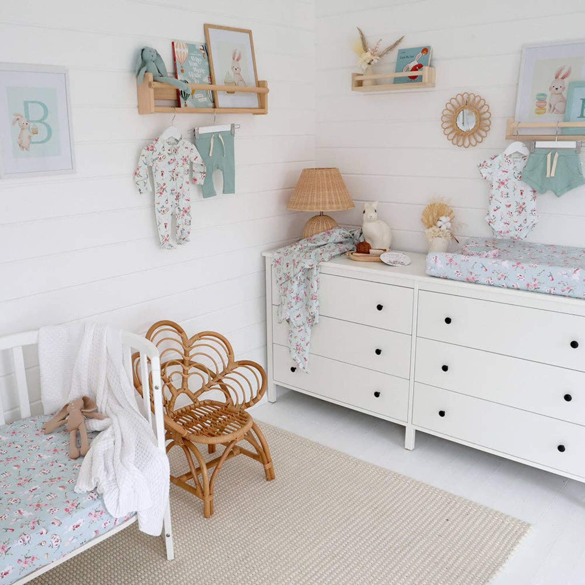  Fitted Cot Sheet White Rabbit