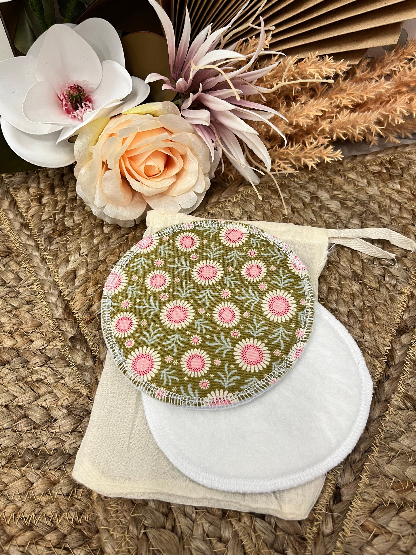Pink Flower Reusable Breast pads- Everly Lane