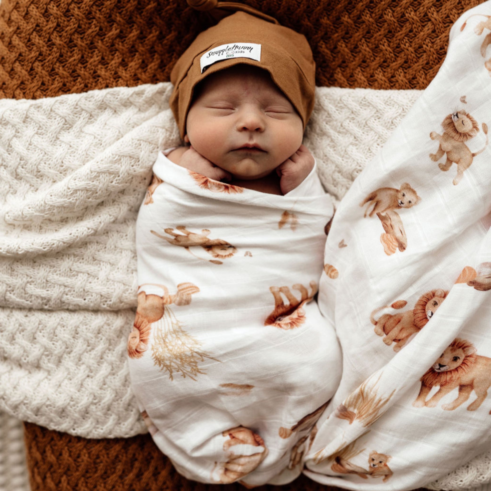 Lion  Organic Muslin Wrap-Snuggle Hunny
